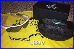 Augusta National Masters Exclusive Oakley Sunglasses Radarlock Path + 2016 Flag
