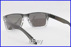 NEW Oakley Holbrook 9102-A9 Polarized Sprots Surfing Cycling Golf Sunglasses