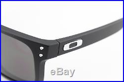 NEW Oakley Holbrook OO9102-01 Sports Surfing Running Golf Cycling Sunglasses AU