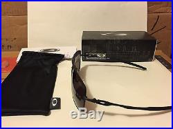 New Oakley Deviation Sunglasses Matte Black / Warm Grey OO4061-01 Square Aviator