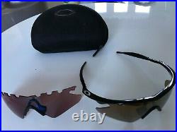 Oakley Golf Sunglasses Light & Dark Len's Plus Case, unused Gift