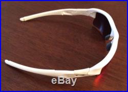 Oakley Sunglasses Flak Jacket Polarized Red Iridium Lenses White Golf Case Incl