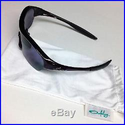 Oakley Womens Enduring Edge Sunglasses Sports Golf Running Cinder Red Gray Lens