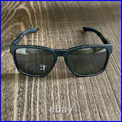 Sunglasses Oakley Catalyst Polarized Black Mirror Fishing Golf Black